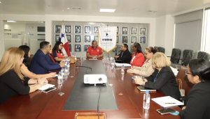 Avanzan gestiones en beneficio de estudiantes del convenio MINSA-IFARHU